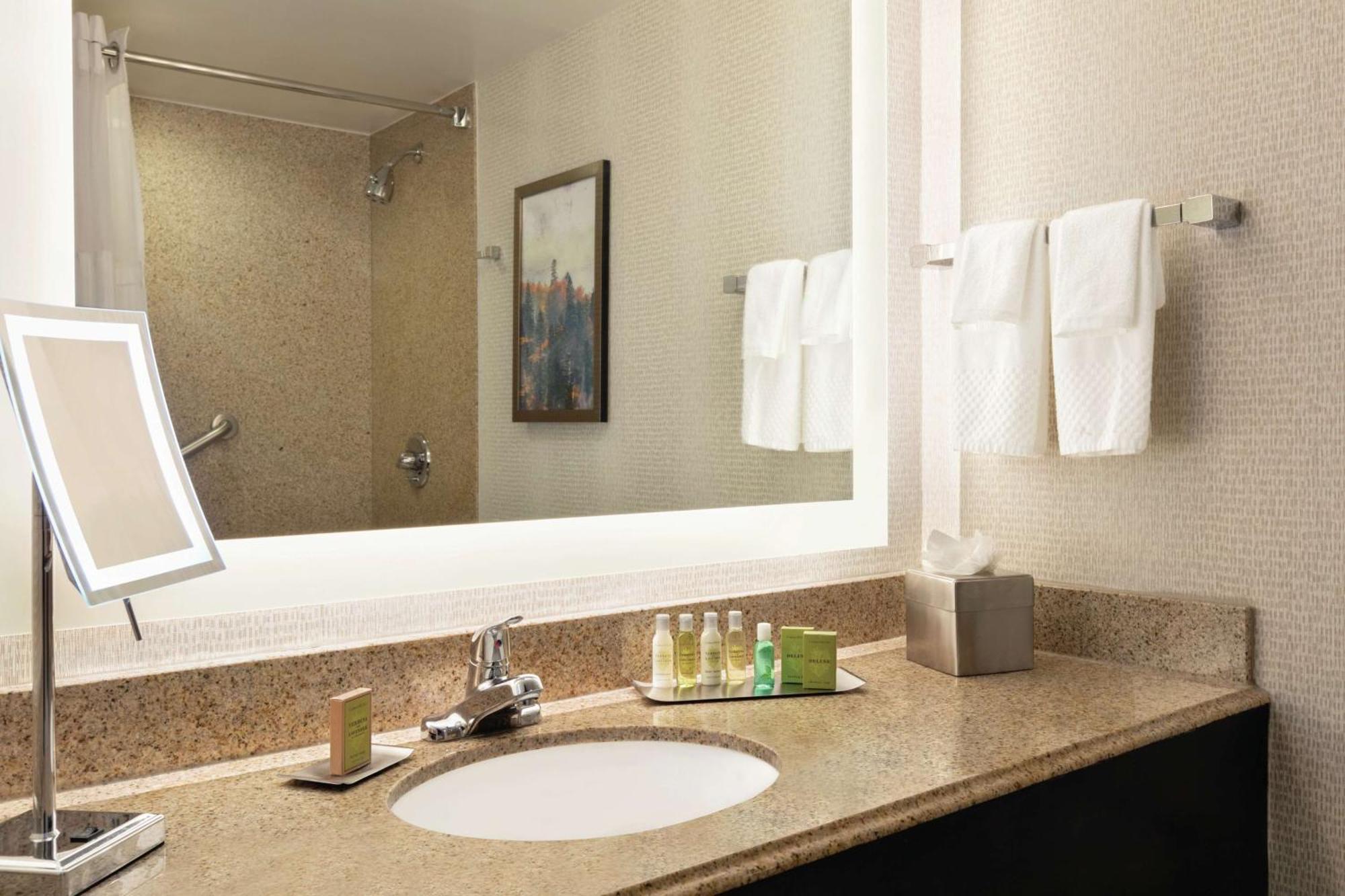 Doubletree By Hilton Atlanta Northeast/Northlake Tucker Ngoại thất bức ảnh
