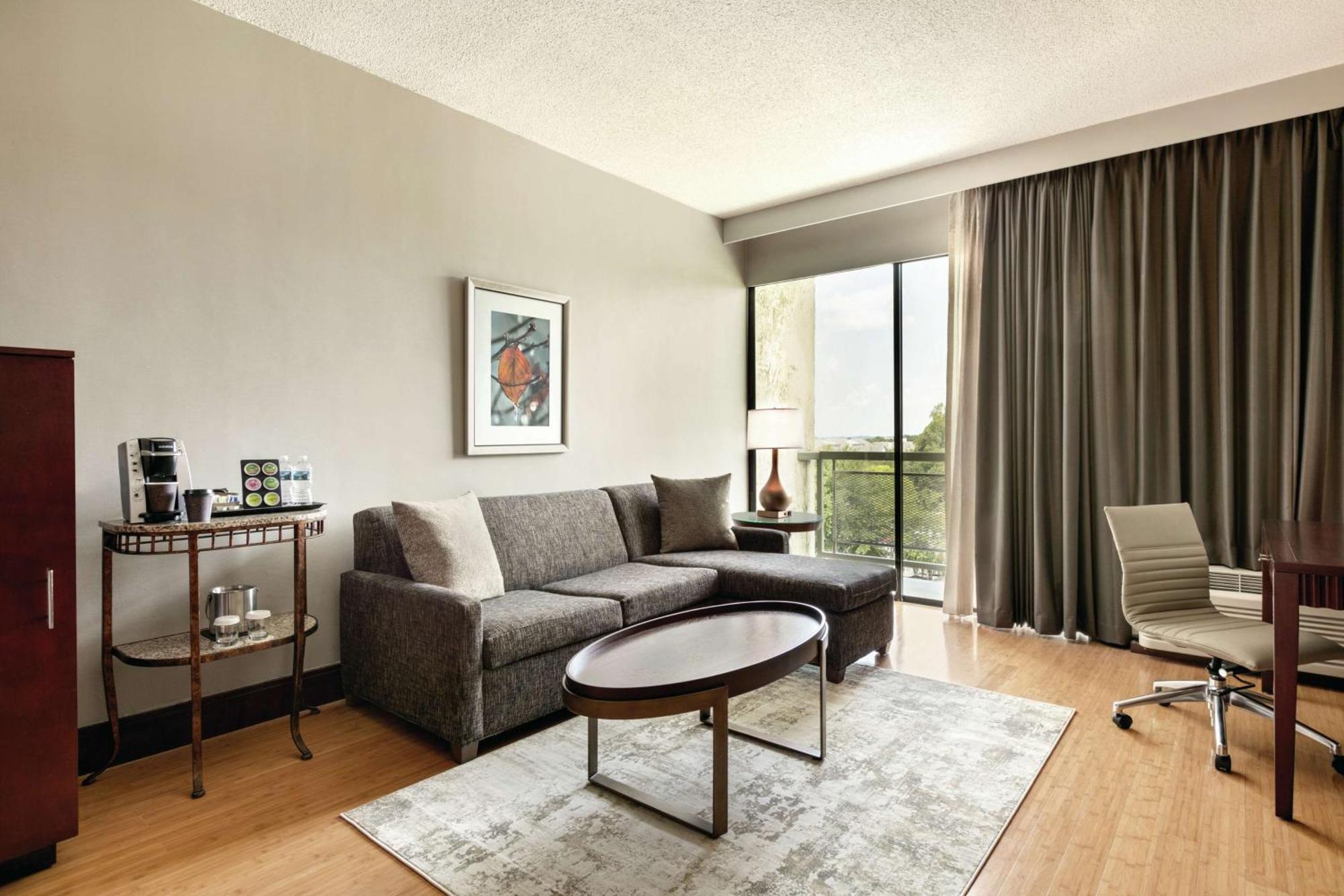 Doubletree By Hilton Atlanta Northeast/Northlake Tucker Ngoại thất bức ảnh
